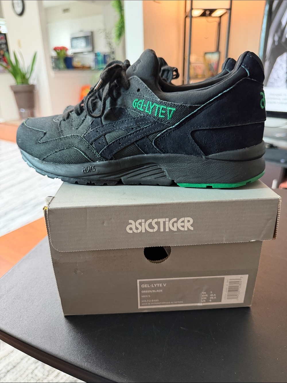 ASICS GEL-Lyte V Men’s Black with Green Accents Sneakers